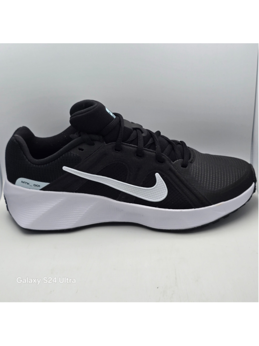 Men's Nike Metro Tek Sneakers Black and White Training Shoes men's 9